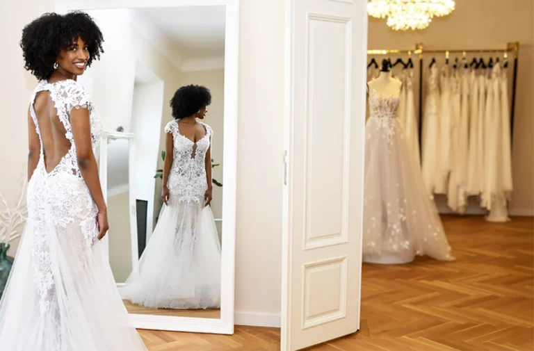 Brautkleid Das Brautkonzept Brautkleid by Andrea Girz