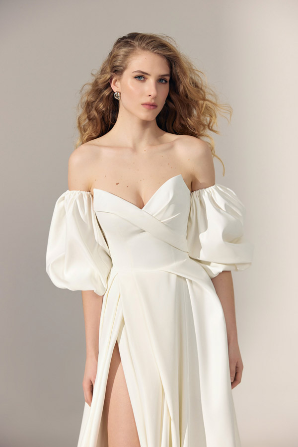 Brautkleid Das Brautkonzept Brautkleid by Andrea Girz